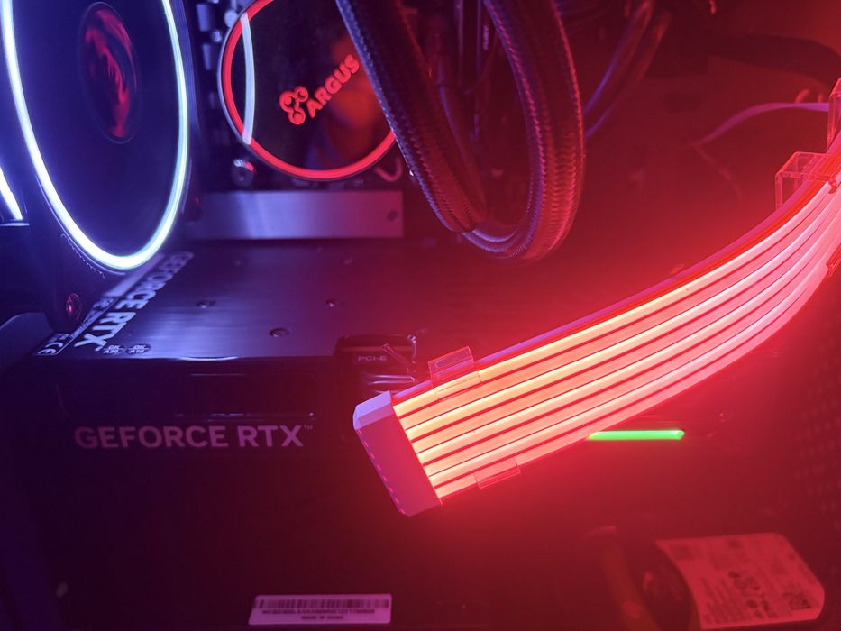 Placa Video RTX 5050 8GB
