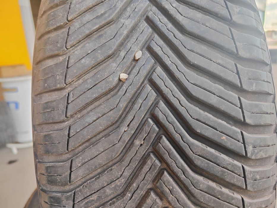 2бр.всесезонни гуми 205/55/17 Michelin