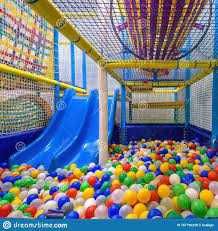 Лабиринты и игровые зоны