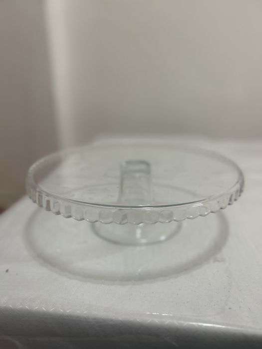 Тортница стеклянная