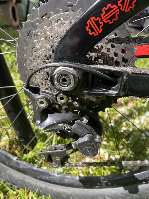 Devinci Troy carbon