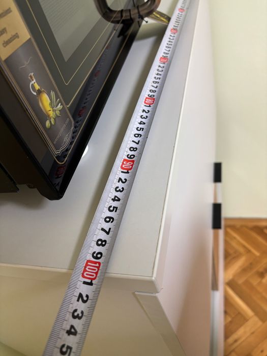 Холна секция с витрина