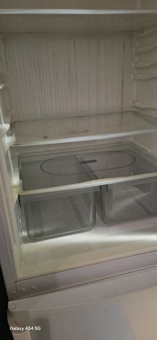 Vand frigider whirlpool h 190 L60 adâncime 65 perfecta stare de functi