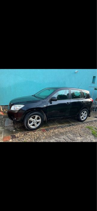 TOYOTA RAV4 0 — imagine 4