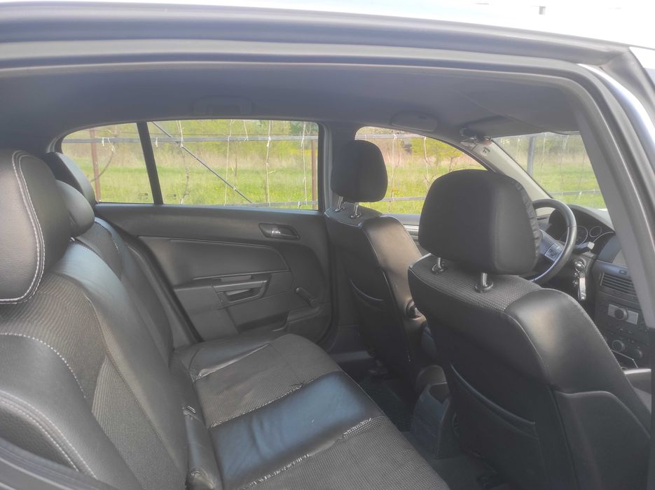 Opel Astra H 1.9 CDTI - 1200€
