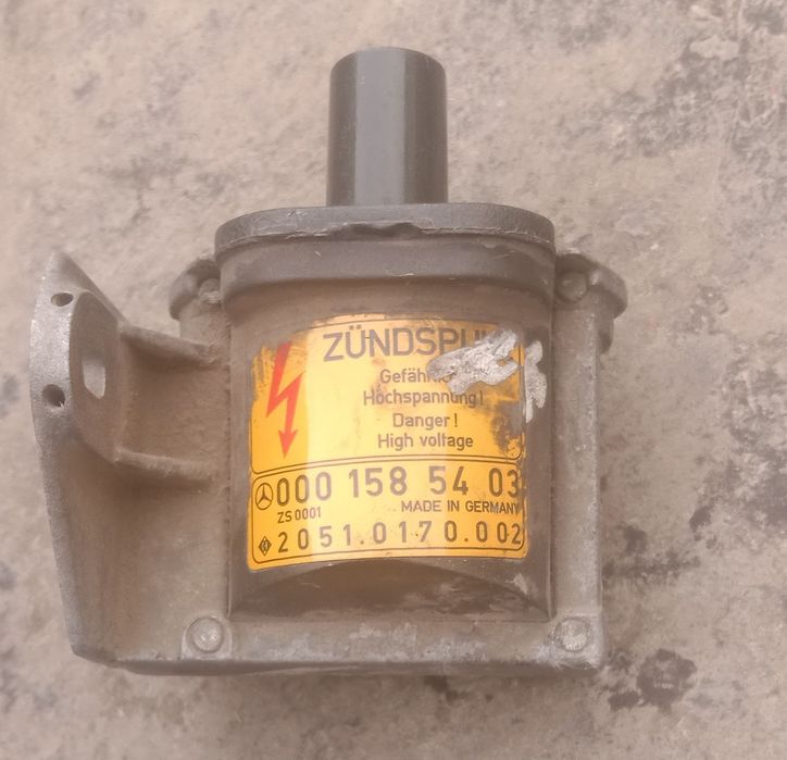 Запчасти на Мерседес 124 W 103 двигатель