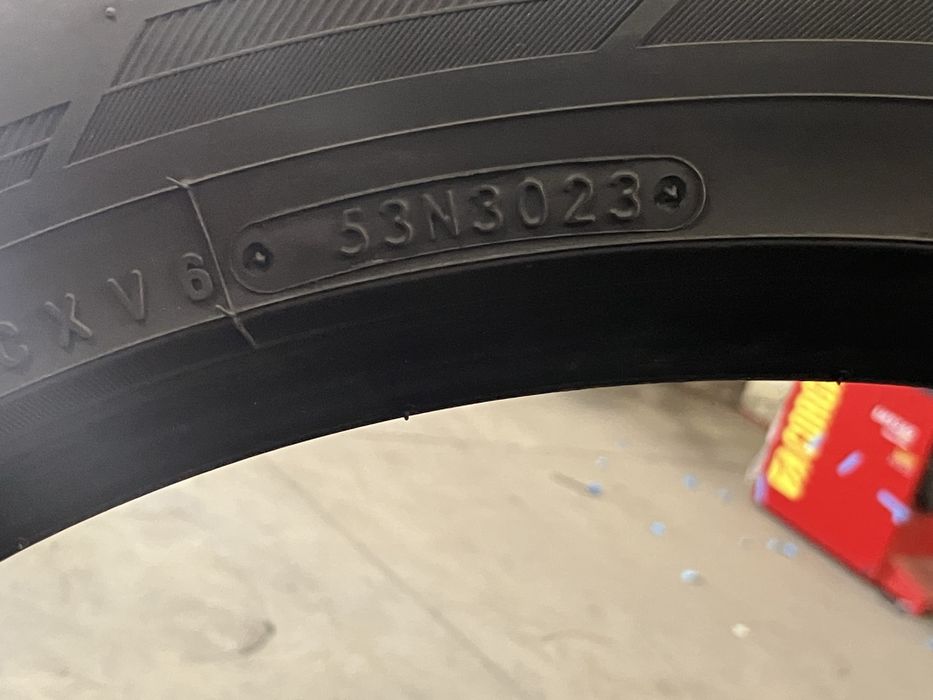 Летни гуми  275/45/21 315/40/21 спорт пакет