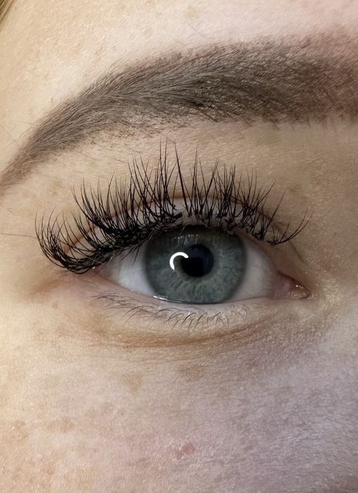 Наращивание ресниц от 4000