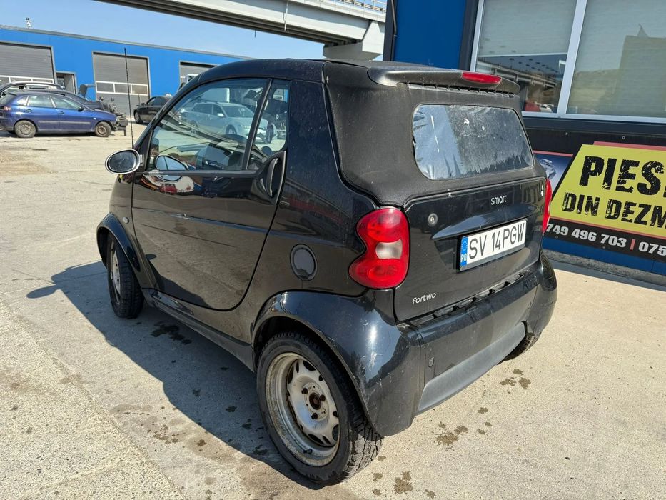 Dezmembrez / Dezmembrari / Piese Smart Fortwo Cabriolet 0.7Benzina 45KW 2000-2007