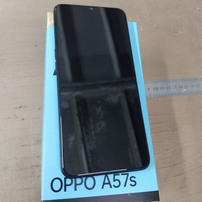 Продам Oppo A57s.