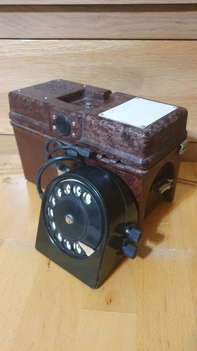 Telefon militar cu disc