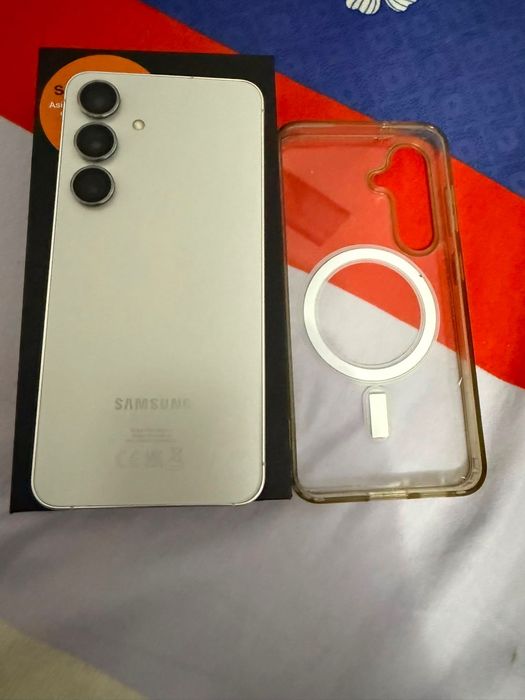 Samsung Galaxy S 24 -2200 lei -ușor negociabil