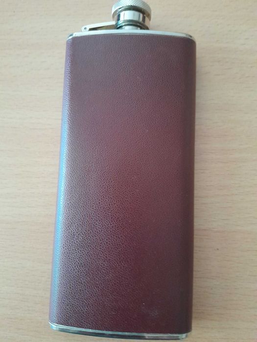 Sticlă de alcool travel, portabil din oțel inoxidabil Hip Flask 140 ml