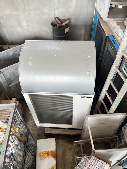 Chiller industrial york