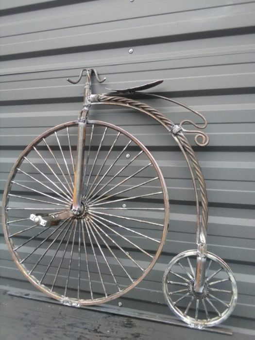 Decor perete deosebit.Sculpturi VELOCIPED realizate manual!
