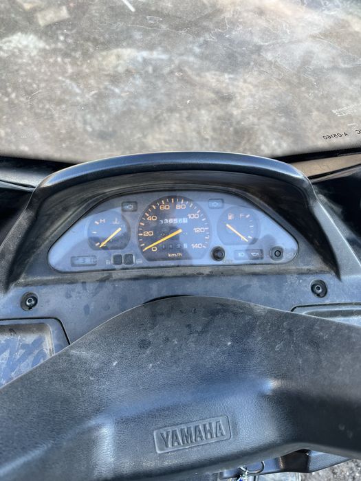 Продавам yamaha majesty 250