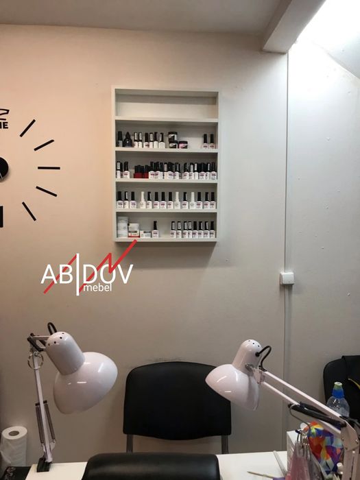 Навесные полки для лаков и для других предметов интерьера.