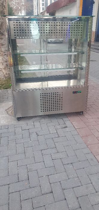 срочна продаётся холодилник новый 1.25 метр