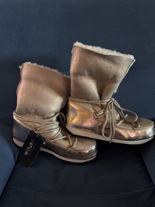 Дамски ботуши Moon Boot