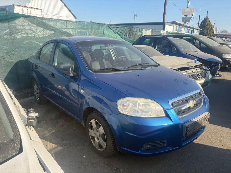 Dezmembrez Chevrolet Aveo