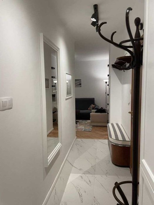 Дава се под наем Двустаен апартамент в София, Изток - 62 кв.м за 489.6 € - Снимка #3