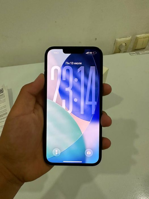 Продам айфон 13 в идеальном состояний