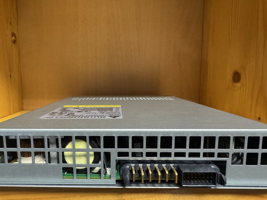 Surse server IBM Delta Electronics TDPS-800BB A 800W REV06F AN 2021