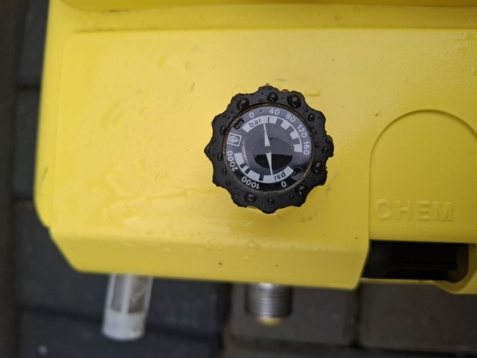 Aparte de spălat cu presiune Wap 5000,Karcher 580 și Karcher 580 mobil