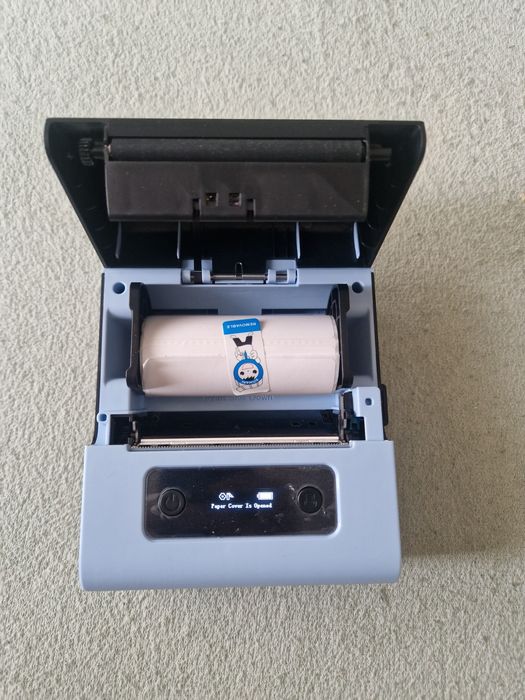 Imprimanta etichete Bluetooth/USB  + rola 40x30 (120 etichete)