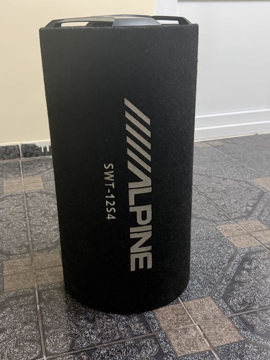 Subwofer Alpine  300w