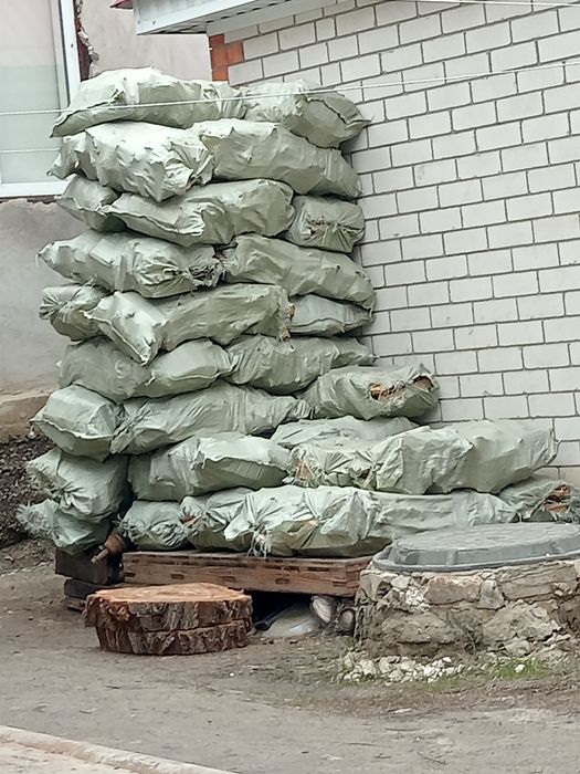 Дрова для шашлыка. Карагач  в мешках..
