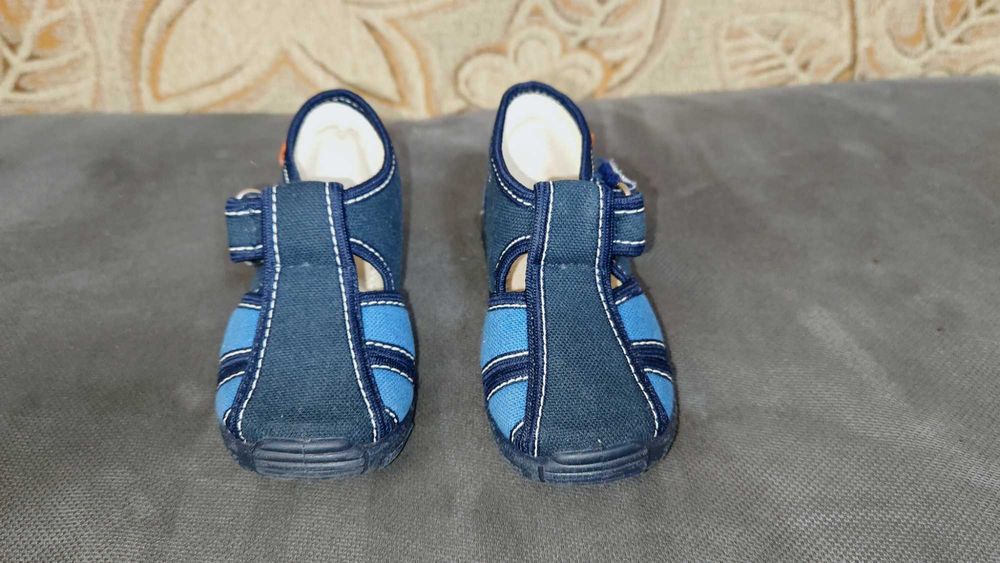 детски пантофи за игра