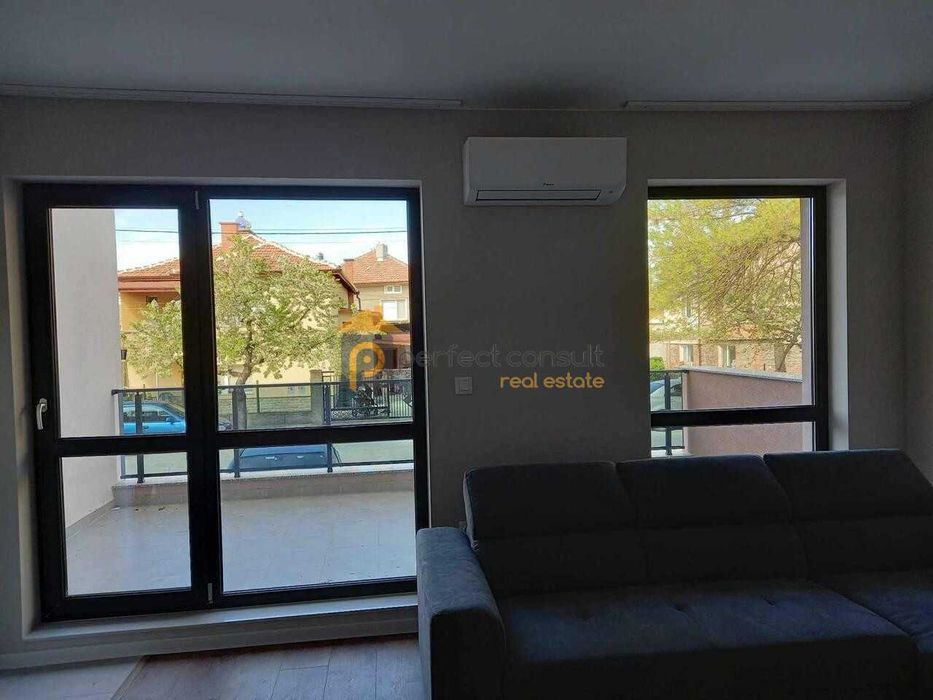 Продава се Двустаен апартамент в Пловдив, Прослав - 77 кв.м за 1819 €/кв.м - Снимка #2