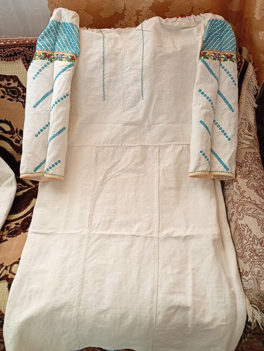 Cămăși tradiționale