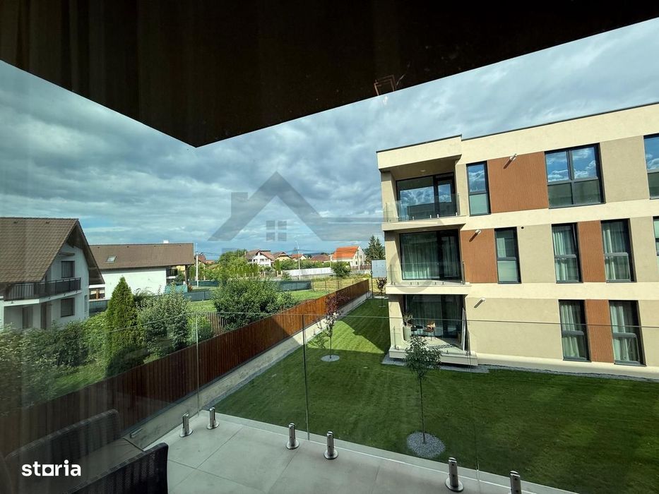 Inchiriez apartament cu 2 camere , bloc nou