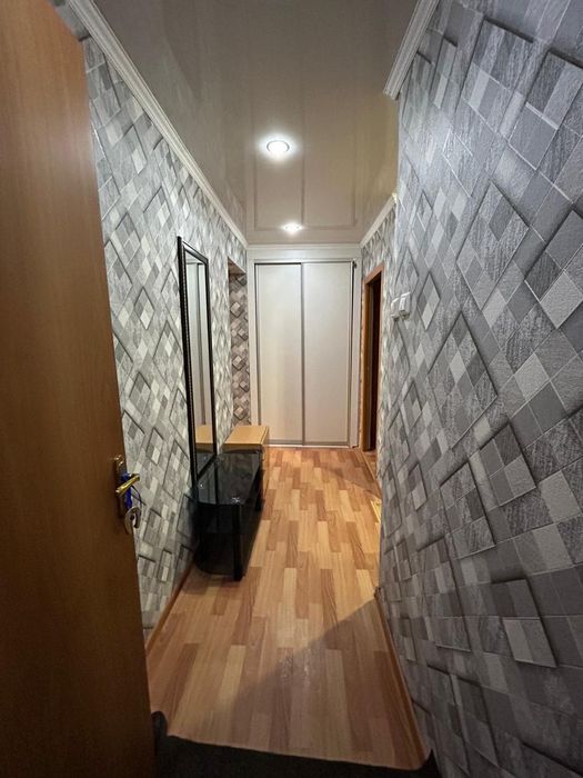 Продам 2 комнатную квартиру