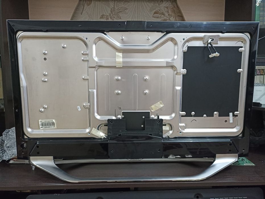 Корпус телевизора 46"