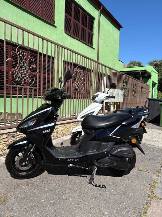 De inchiriat scooter 125cc, cutie viteze automat, nu este limitat