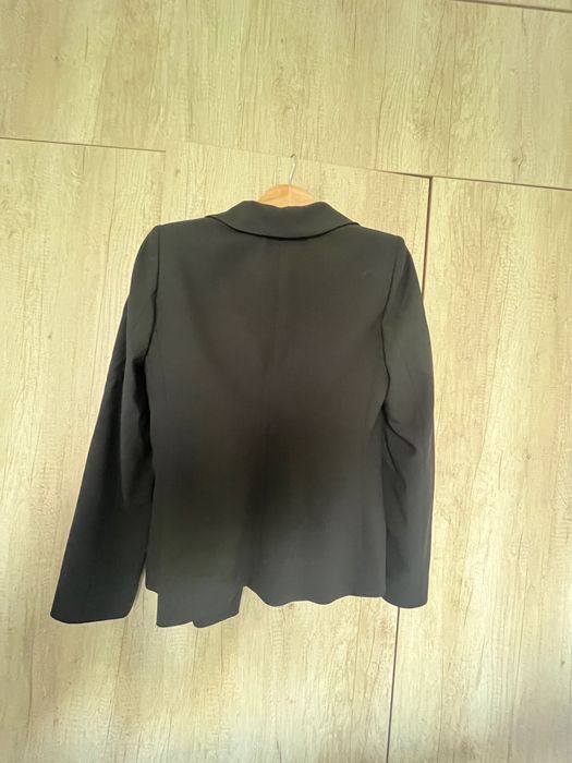 Vând sacou Armani dama 100% lana