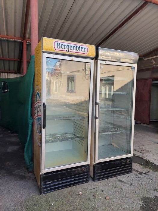 Vitrine Băuturi stare perfectă