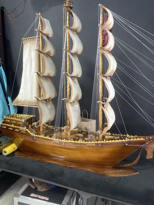 Сувенирный корабль