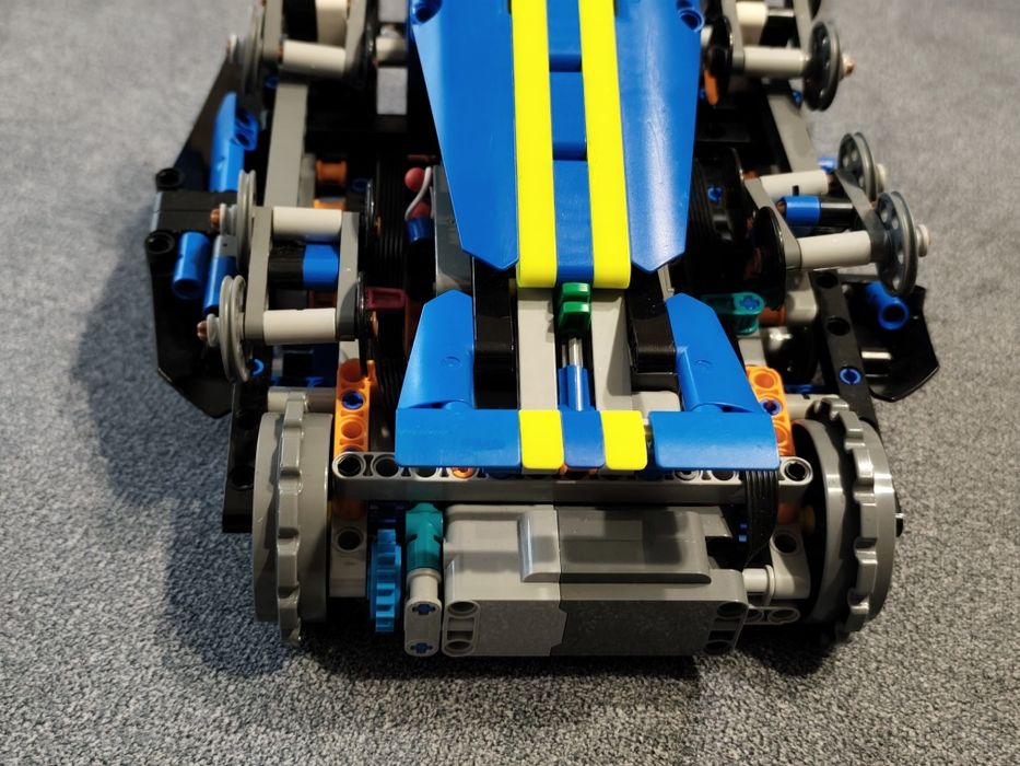 Лего 42140 Lego Technic App Controlled Transformation Vehicle