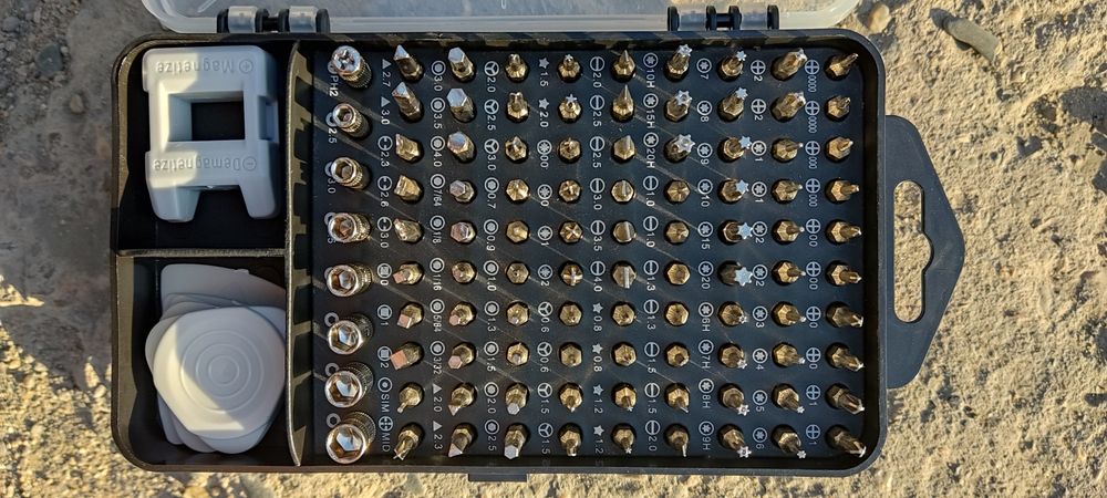 набор отвёрток 113