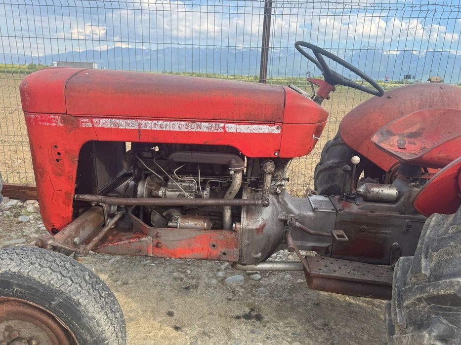 Tractor Massey Ferguson