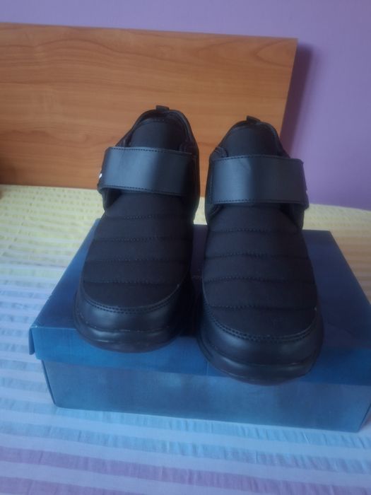 Vând Ghete Damă Impermeabile Noi Mărimea 41