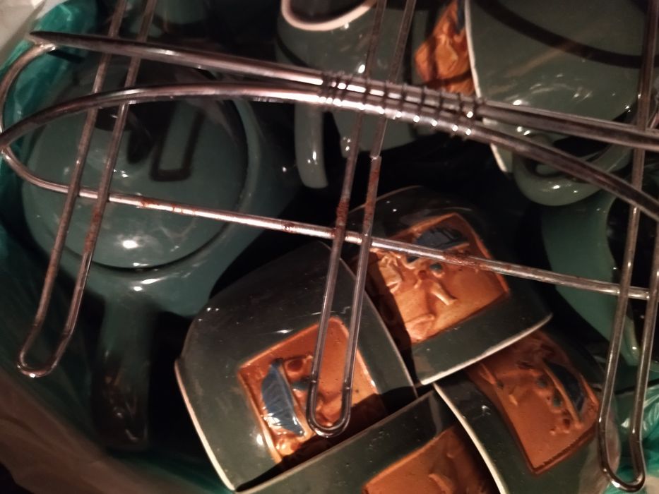 Продам чайные сервизы.