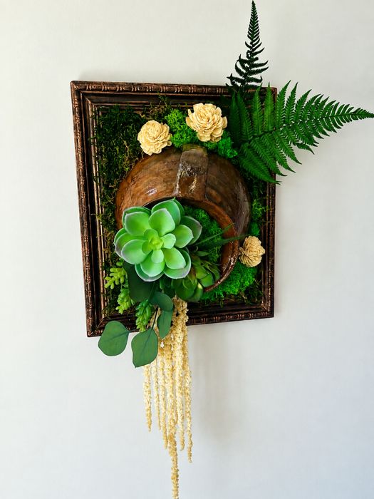 Ornament cu licheni