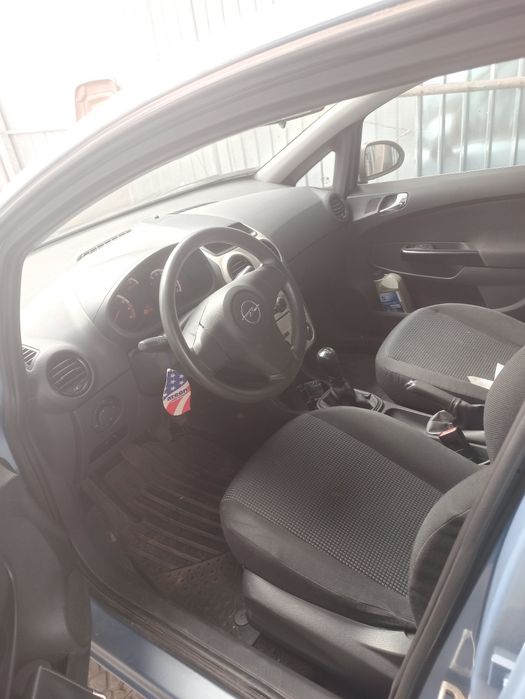 Masina Opel Corsa