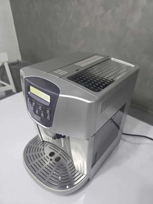 Aparat cafea espressor expresor De'Longhi plus cana  latte macchiato
