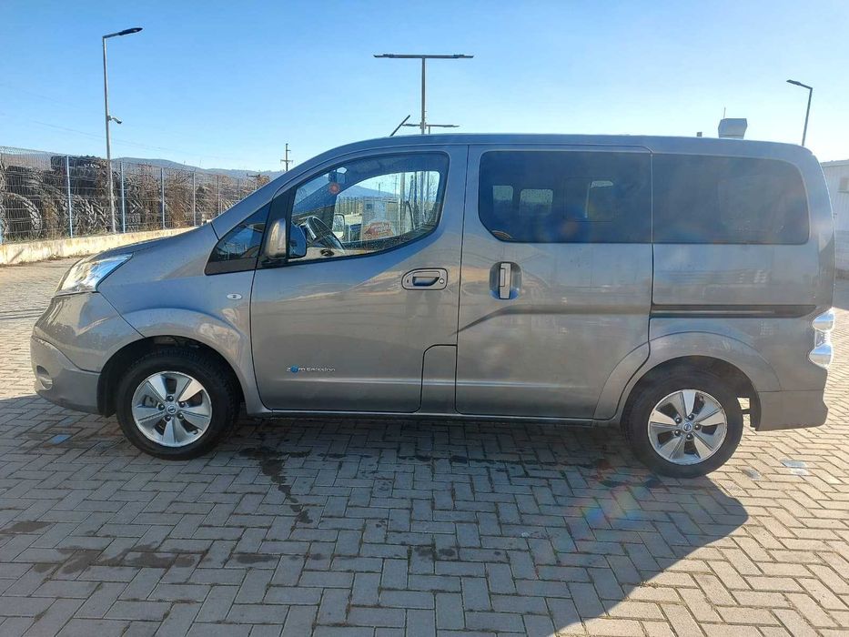 Nissan E-NV200, EVALIA, 7 locuri, N-Connecta, electric